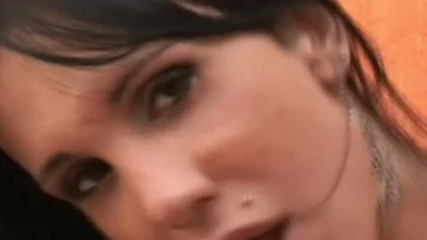 Experienced shemale likes plowing young penis - shemale pound Fest