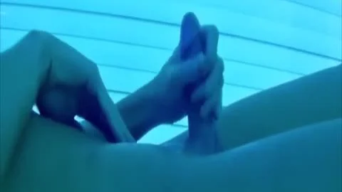 Jamie French Classics - Tanning bed