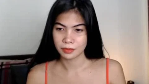 'beautiful tgirl Pinay playgirl Masturbating On webcam'