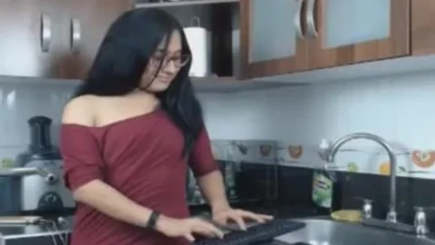 Trans Flashing large subrigid weenie ass