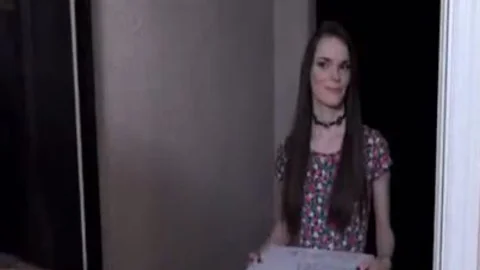 lady-mans Kira Crash And Valentina Mia poke