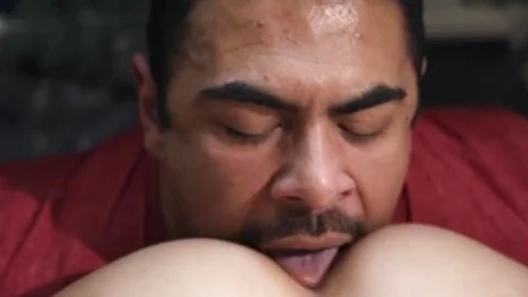 I plow The Plumber Secretly From My husband